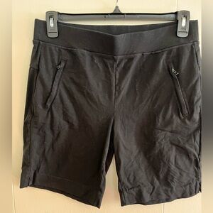 Athleta Black Women's Trekkie Bermuda Shorts - with pockets!